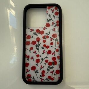 White Floral Wildflower Case 16 Pro 6.3 in 3 lenses (NO BOX)